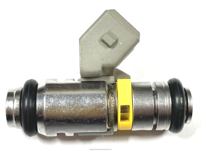 DH80J1788 - venta de repuestos para motos mayoristas - inyector de combustible iwp041 50100902 0369980311